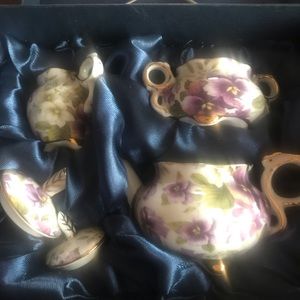 Nantucket mini tea set